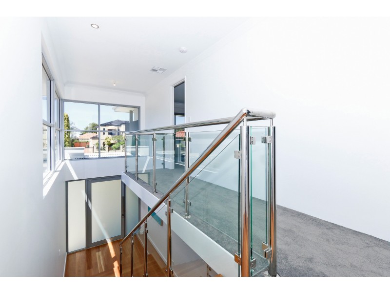 36a The Promenade, Mount Pleasant WA 6153
