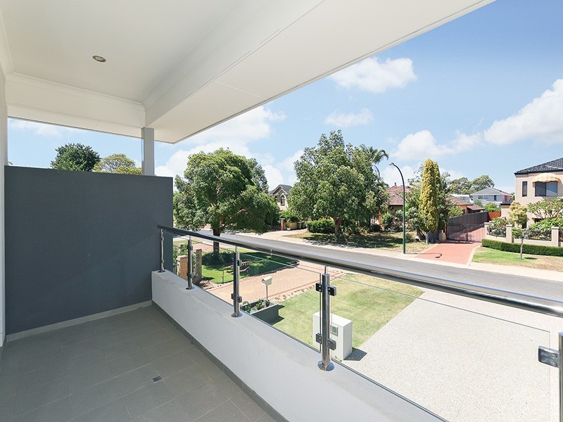 36a The Promenade, Mount Pleasant WA 6153