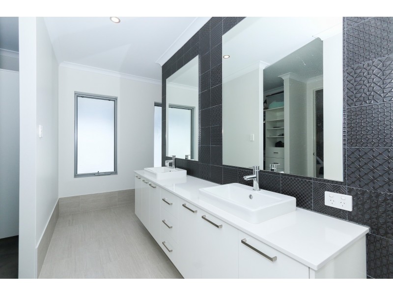 36a The Promenade, Mount Pleasant WA 6153