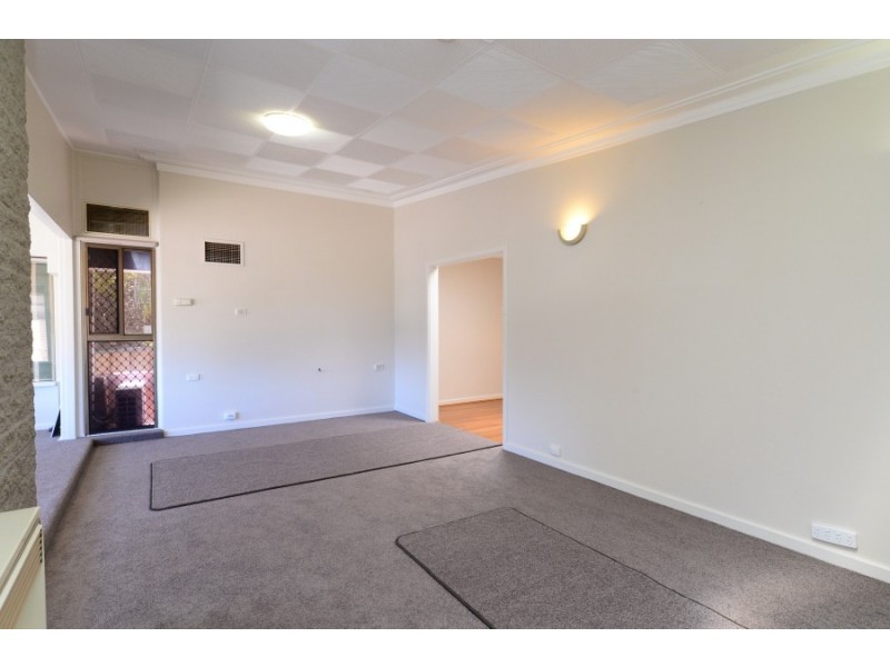 16 Denny Way, Alfred Cove WA 6154