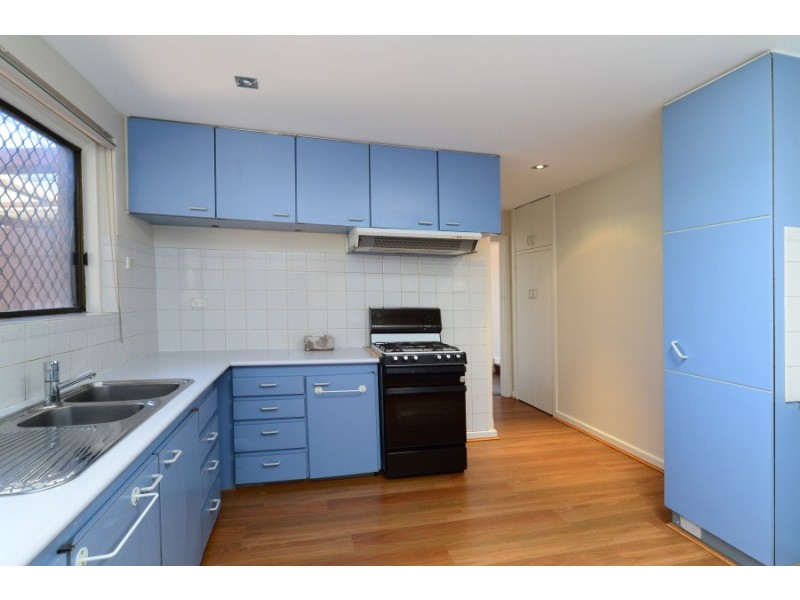 16 Denny Way, Alfred Cove WA 6154