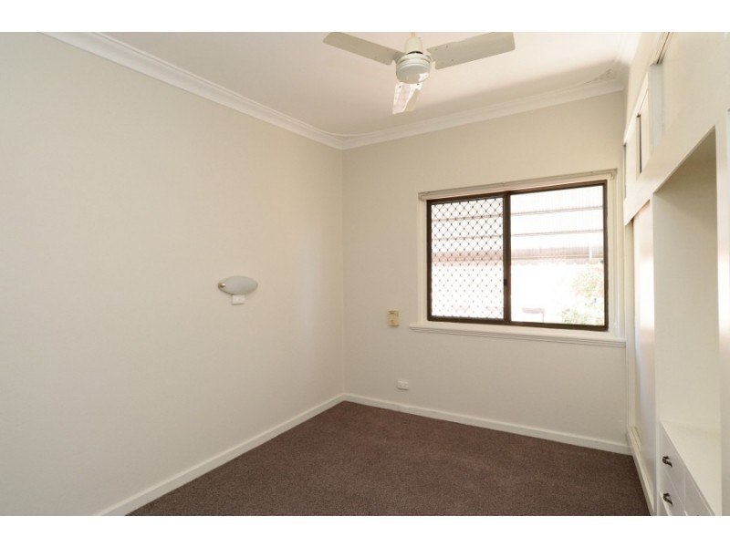 16 Denny Way, Alfred Cove WA 6154