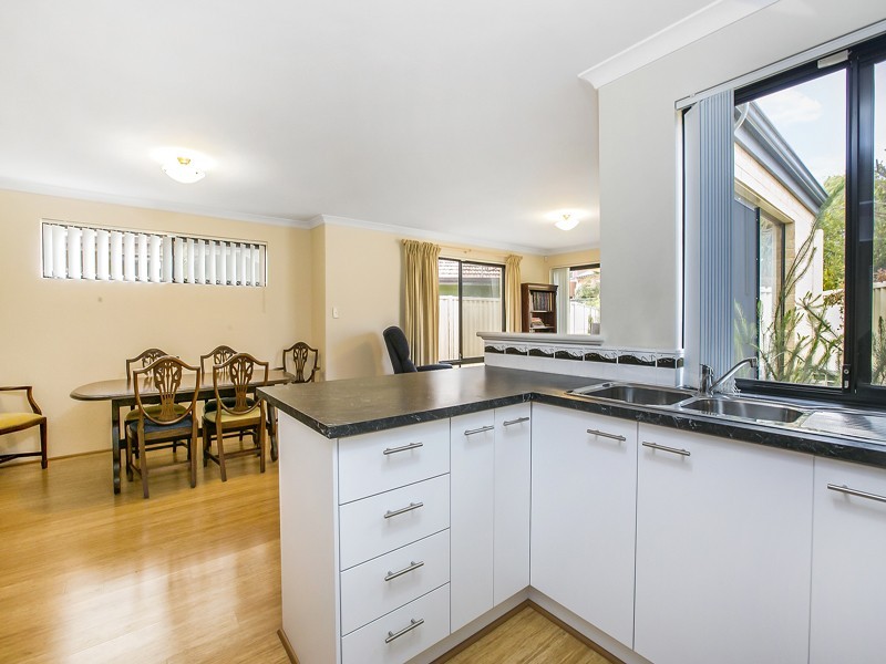 2a Aberle Street, Hamilton Hill WA 6163