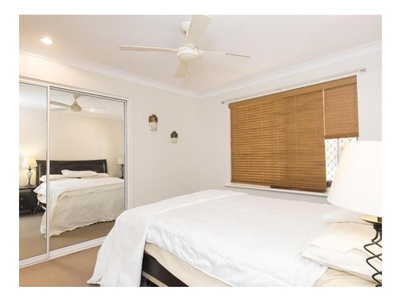 11 Hogarth Way, Bateman WA 6150