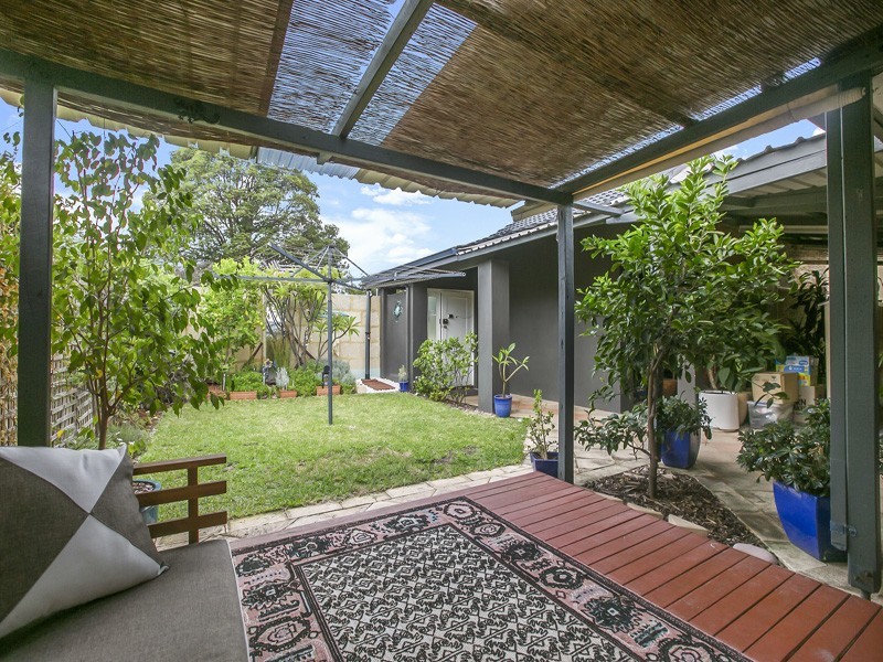 63 Aurelian Street, Palmyra WA 6157