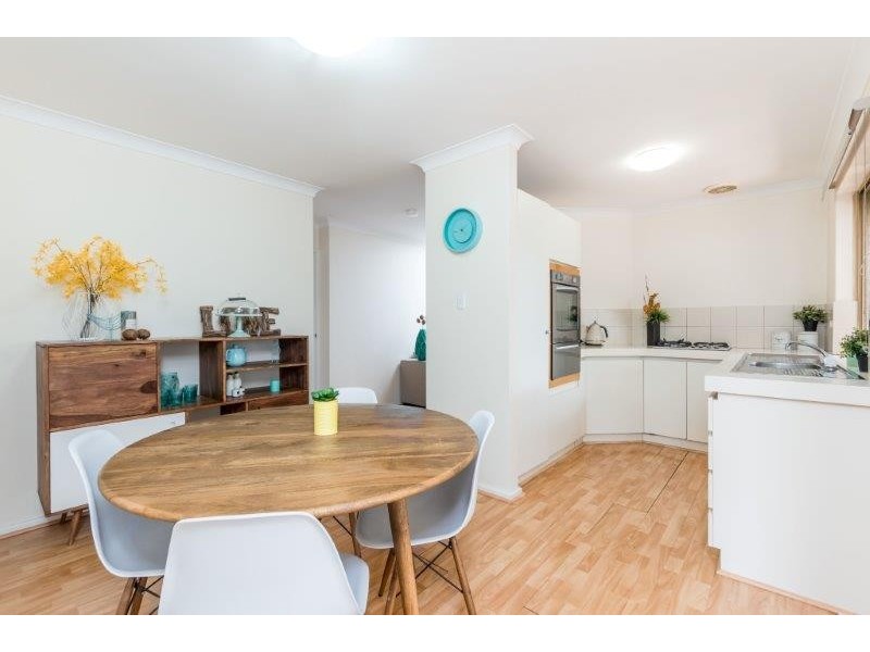 4/28 Collinson Way, Leeming WA 6149