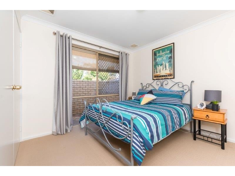 4/28 Collinson Way, Leeming WA 6149