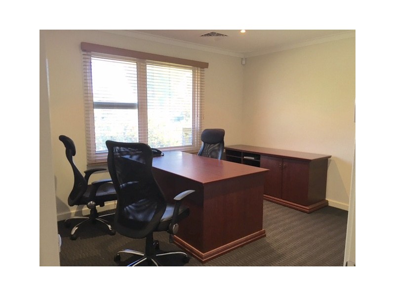 6 Thorman Place, Booragoon WA 6154