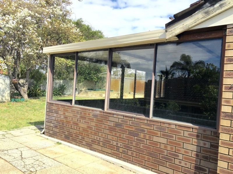 18 Corbett Way, Booragoon WA 6154