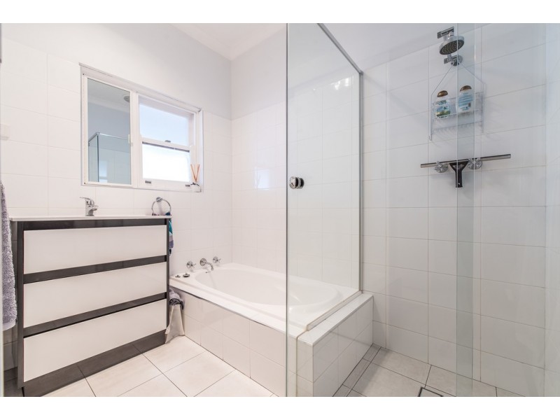 30 DAVY STREET, Alfred Cove WA 6154