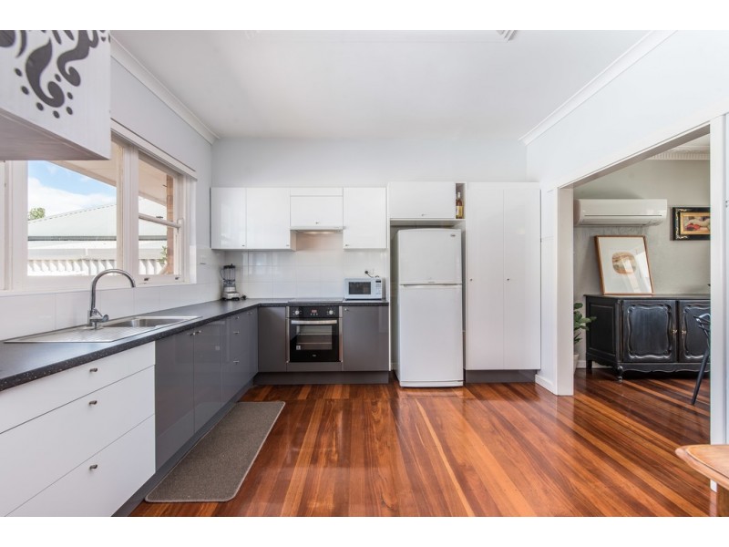 30 DAVY STREET, Alfred Cove WA 6154