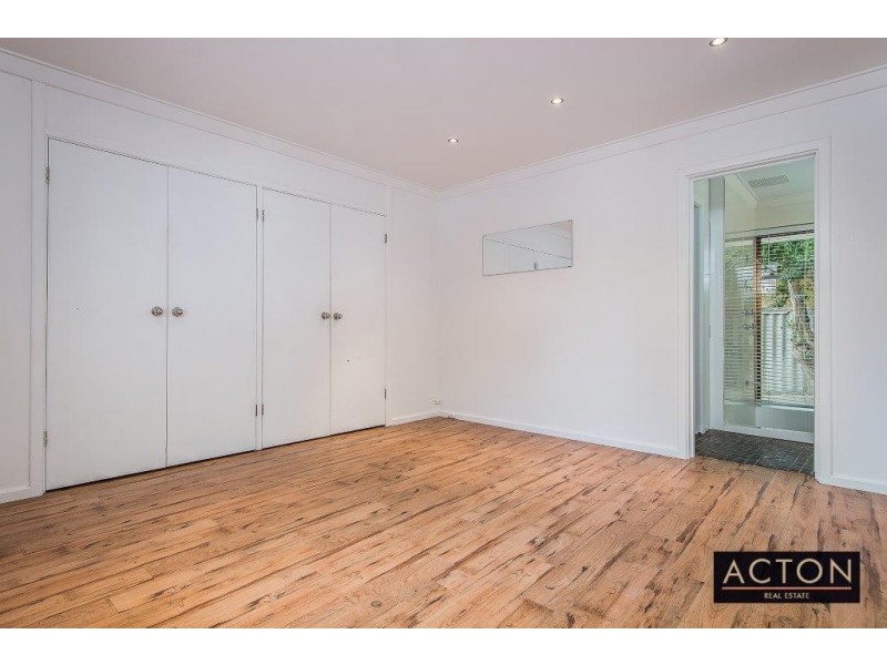 157A South Terrace, Como WA 6152