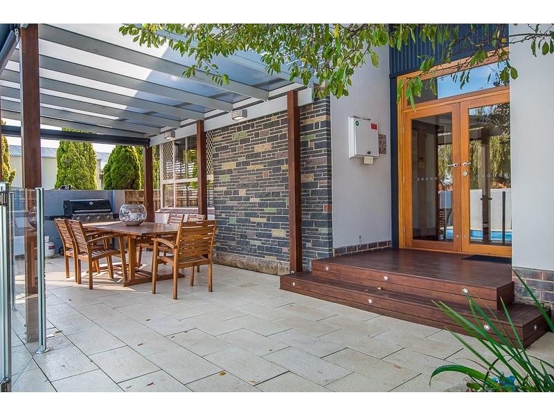 65 Beach Street, Bicton WA 6157