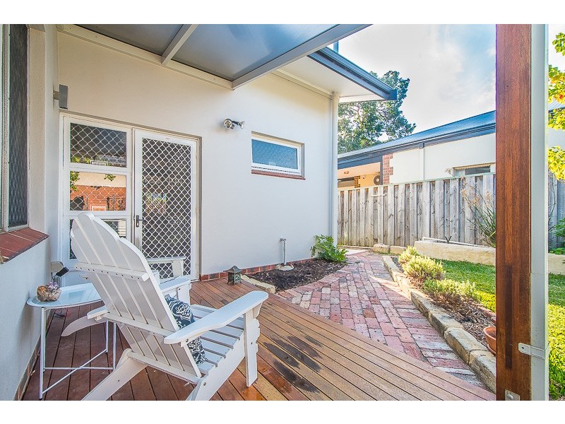 65 Beach Street, Bicton WA 6157