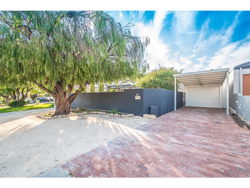 65 Beach Street, Bicton WA 6157