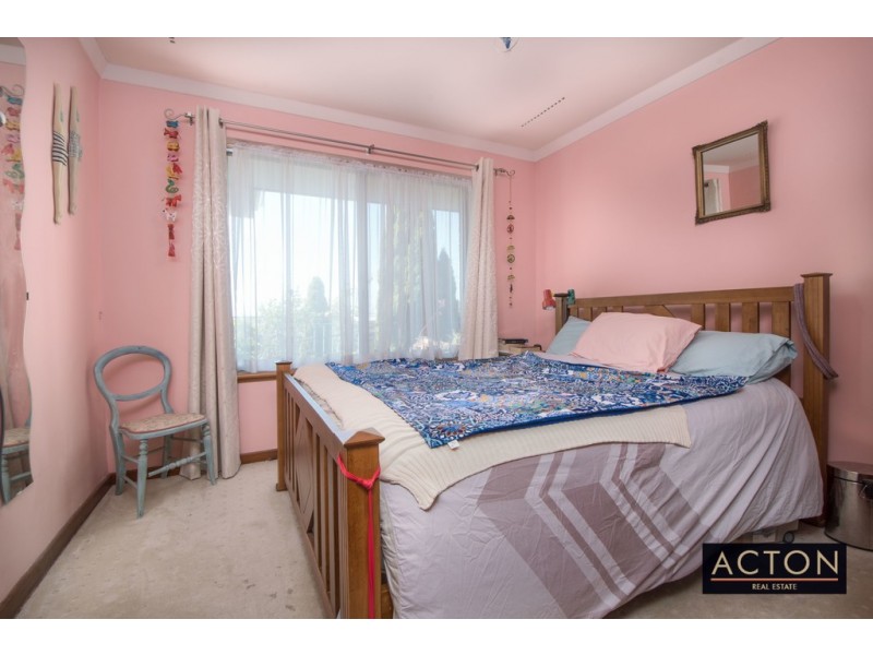 27 Bellairs Road, Kardinya WA 6163