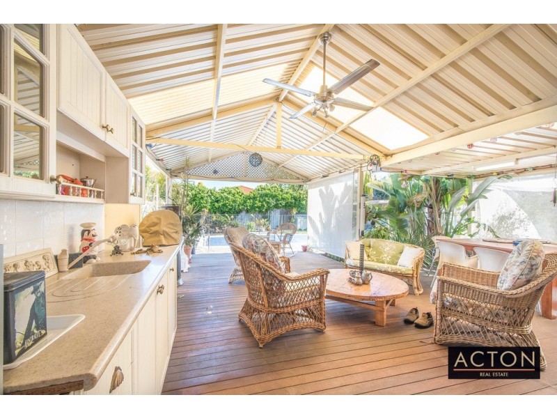 27 Bellairs Road, Kardinya WA 6163