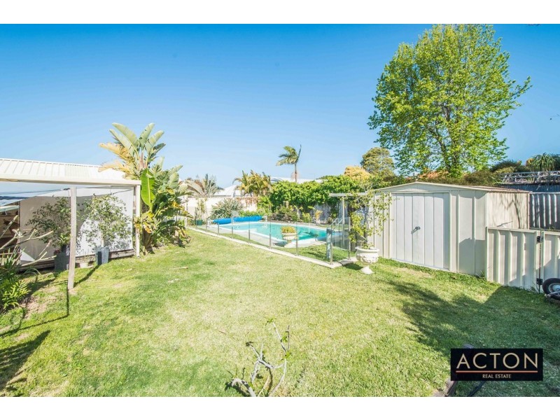27 Bellairs Road, Kardinya WA 6163