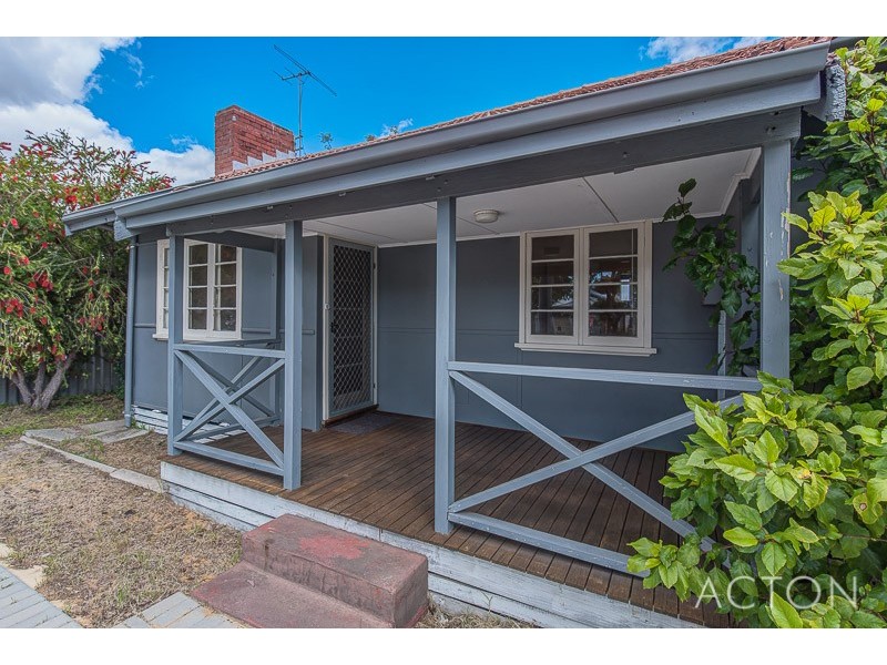 37 Adamson Road, Brentwood WA 6153