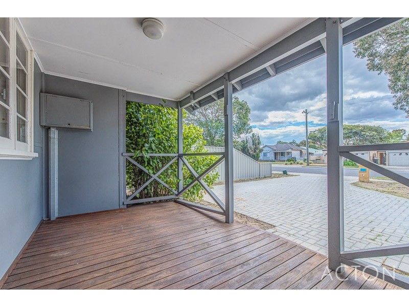 37 Adamson Road, Brentwood WA 6153