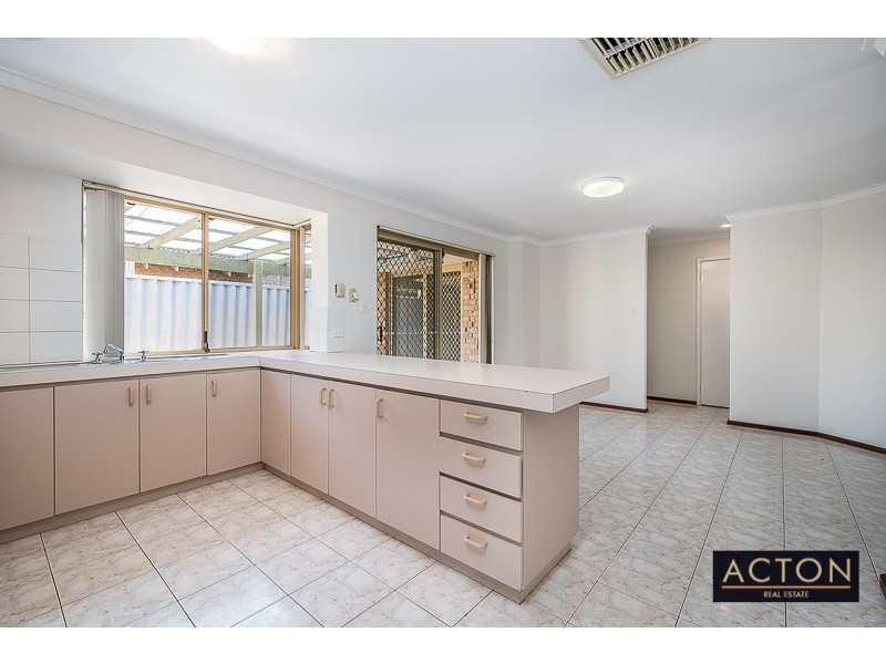 55b Holman Street, Alfred Cove WA 6154