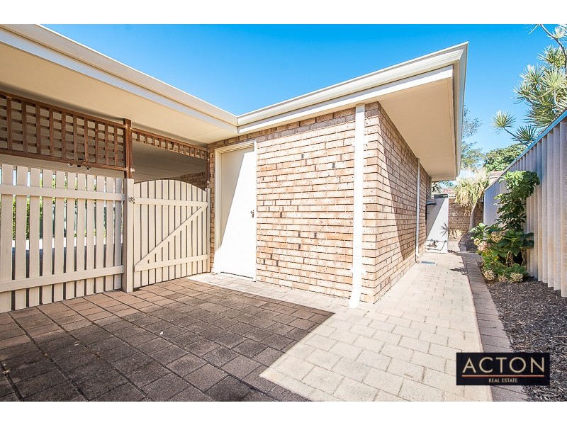 55b Holman Street, Alfred Cove WA 6154