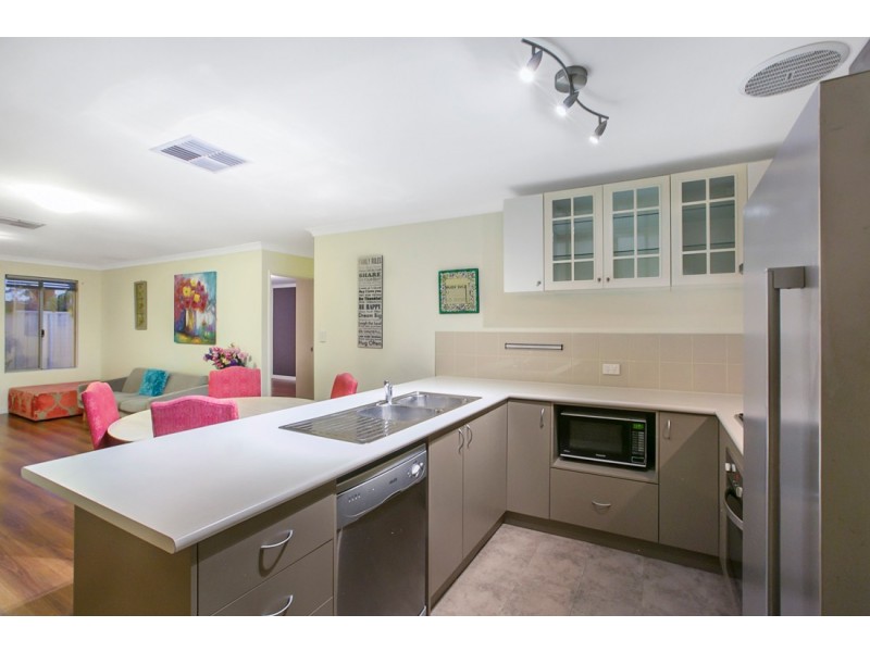 14A Erpingham Road, Hamilton Hill WA 6163