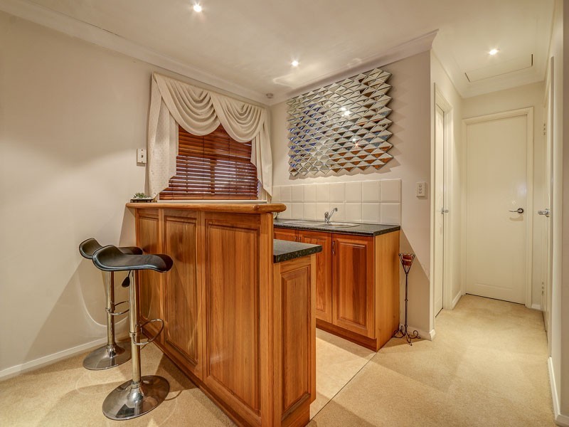 84 Glenelg Street, Mount Pleasant WA 6153