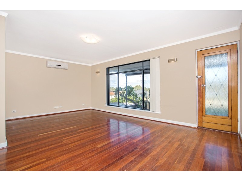 60 Doolette Street, Spearwood WA 6163