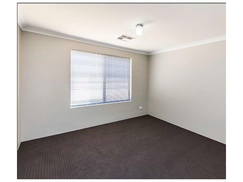 8 Brand Street, Cloverdale WA 6105