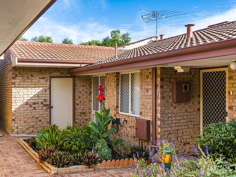 21/11 Petterson Ave, Samson WA 6163