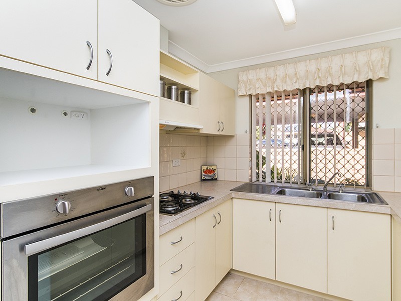 21/11 Petterson Ave, Samson WA 6163