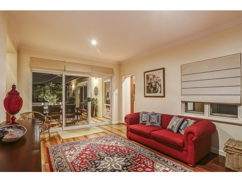 7 Purdie Ave, Ardross WA 6153