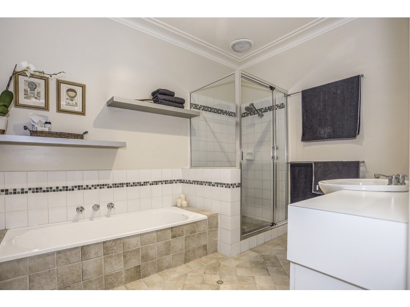 7 Purdie Ave, Ardross WA 6153