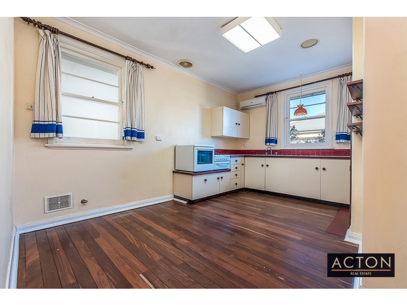 12 Fletcher Street, Applecross WA 6153