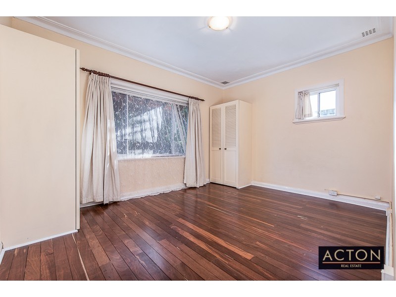 12 Fletcher Street, Applecross WA 6153