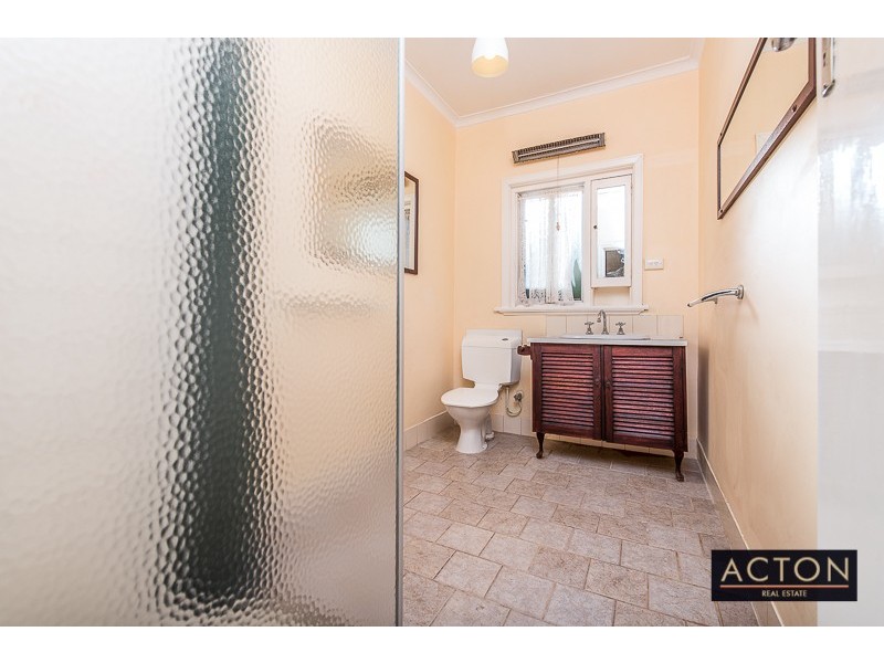 12 Fletcher Street, Applecross WA 6153