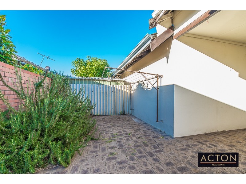 12 Fletcher Street, Applecross WA 6153