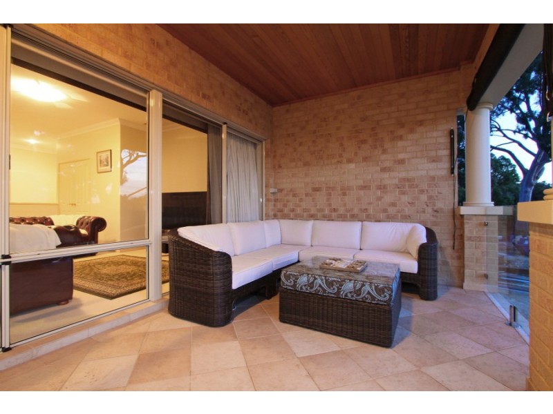 13a Hickey Street, Ardross WA 6153