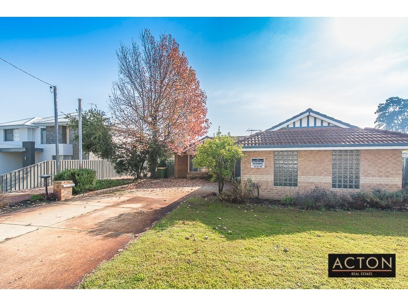 9a Davy Street, Alfred Cove WA 6154