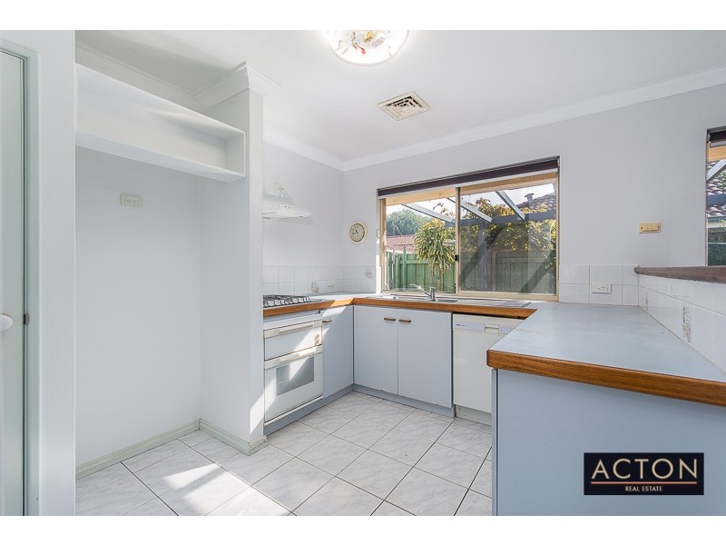 9a Davy Street, Alfred Cove WA 6154