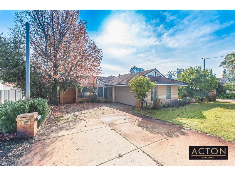9a Davy Street, Alfred Cove WA 6154