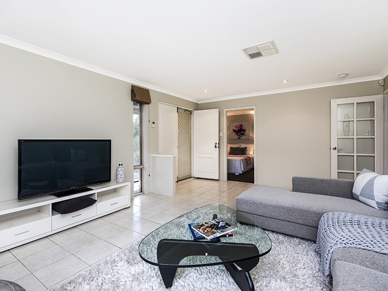 50 Conochie Cresent, Manning WA 6152