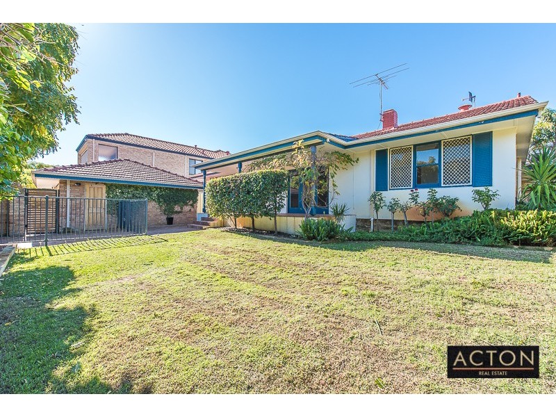 35 Bedford Road, Ardross WA 6153
