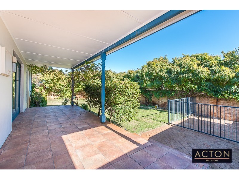 35 Bedford Road, Ardross WA 6153