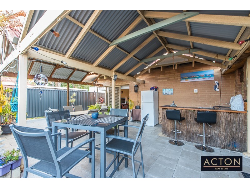 10 Moorhouse Street, Willagee WA 6156