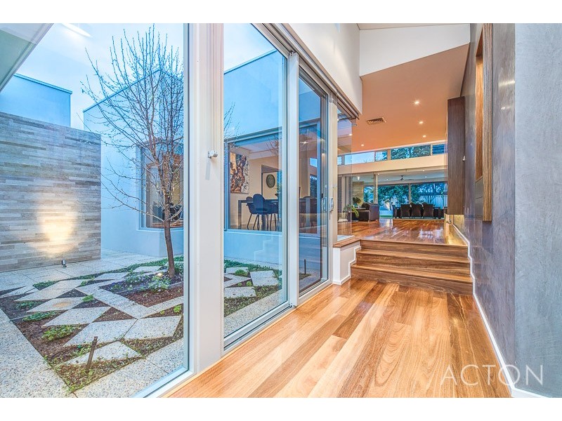 63 Beach Street, Bicton WA 6157