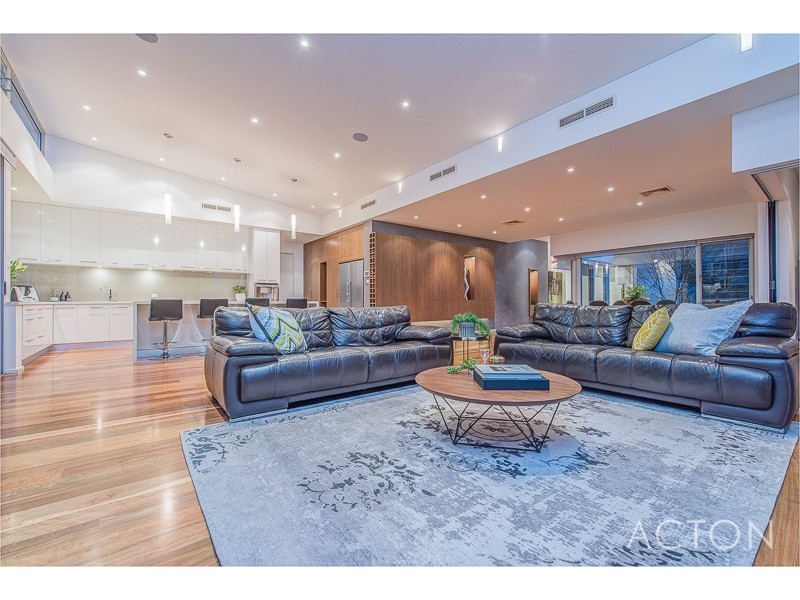 63 Beach Street, Bicton WA 6157