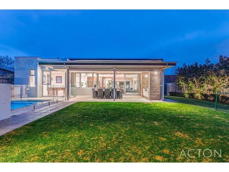 63 Beach Street, Bicton WA 6157