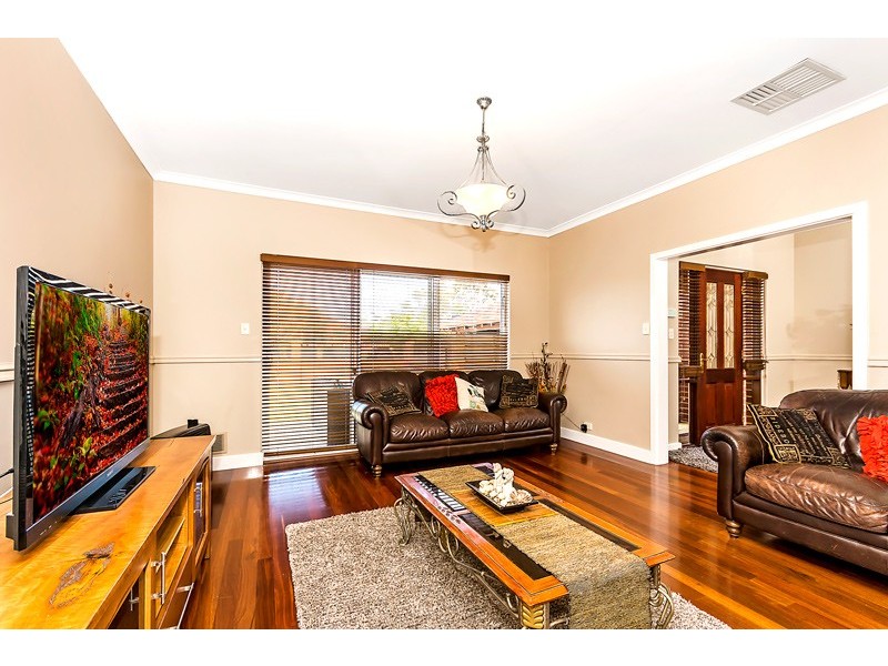 55 Pembroke Street, Bicton WA 6157